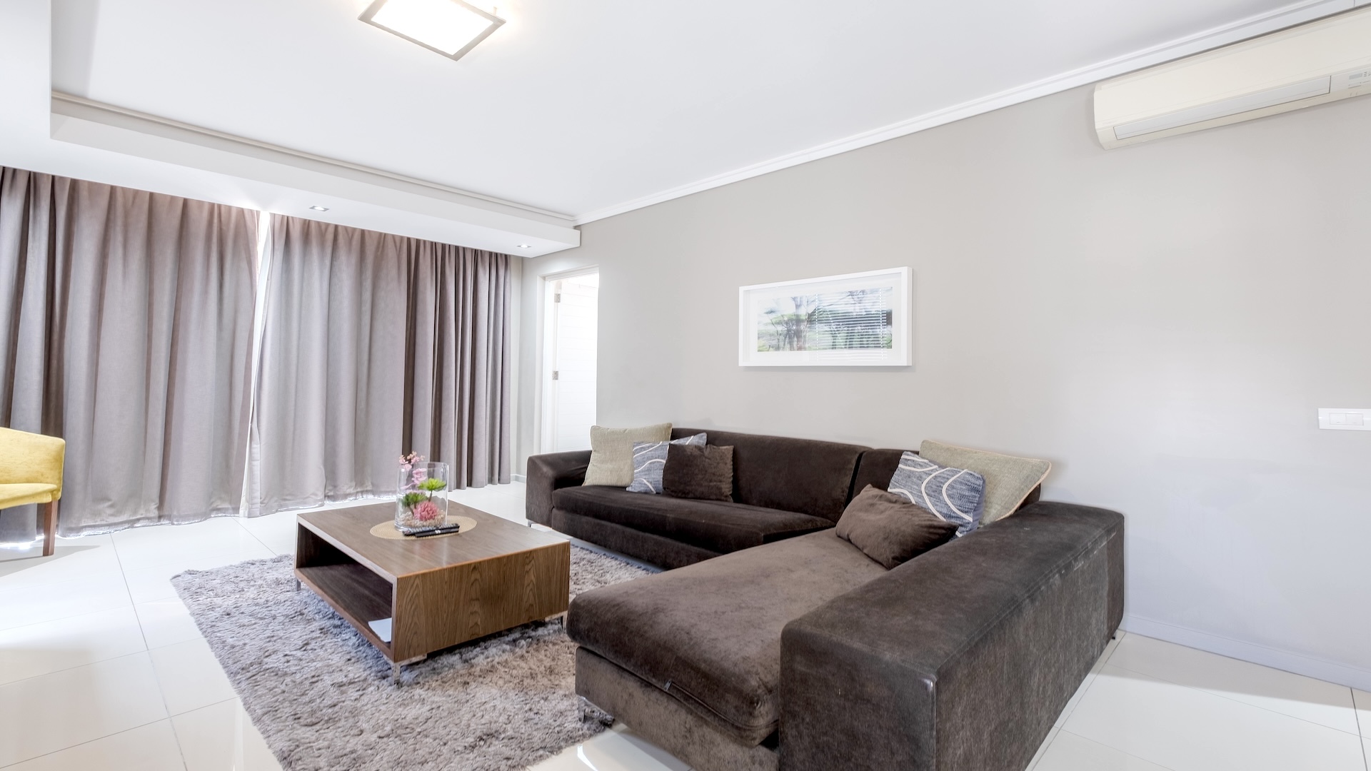 Crystal Towers 2-Bed - Unit 403 - Sleeps 4 - 3